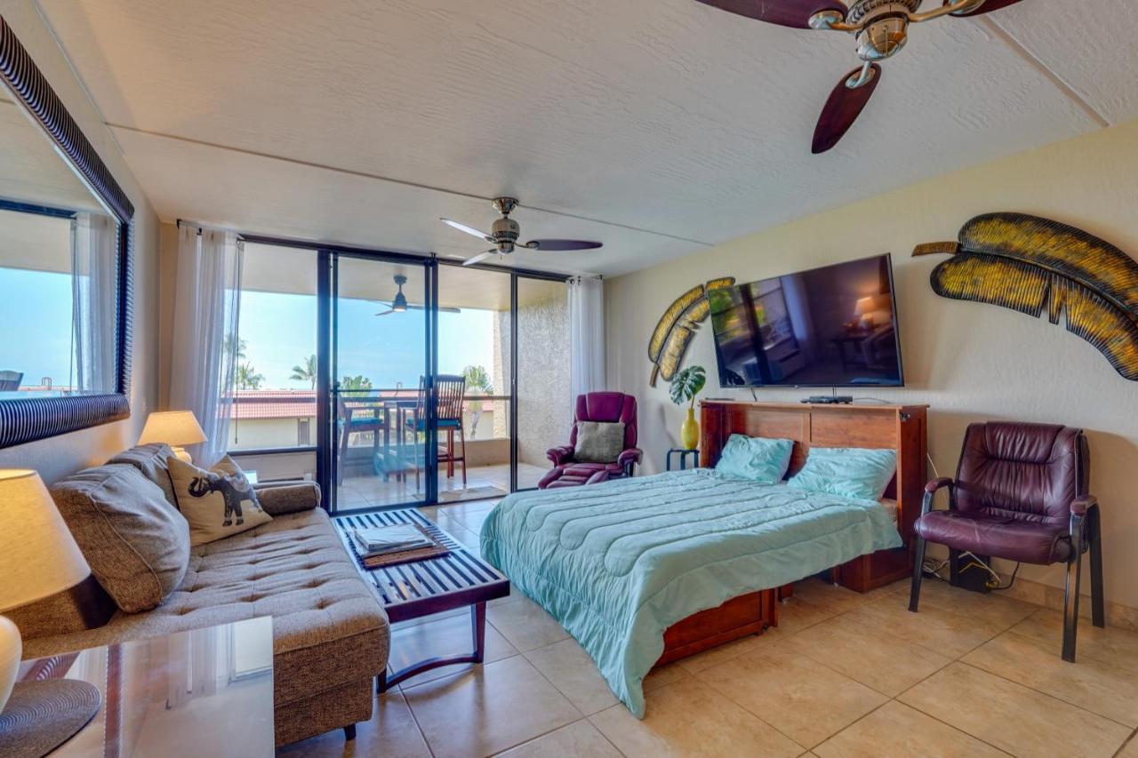 Kona Pacific Top Floor Retreat Ocean View And Pool! Kailua-Kona Exterior photo