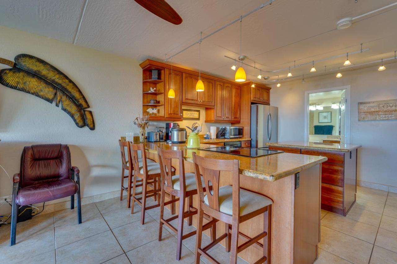 Kona Pacific Top Floor Retreat Ocean View And Pool! Kailua-Kona Exterior photo
