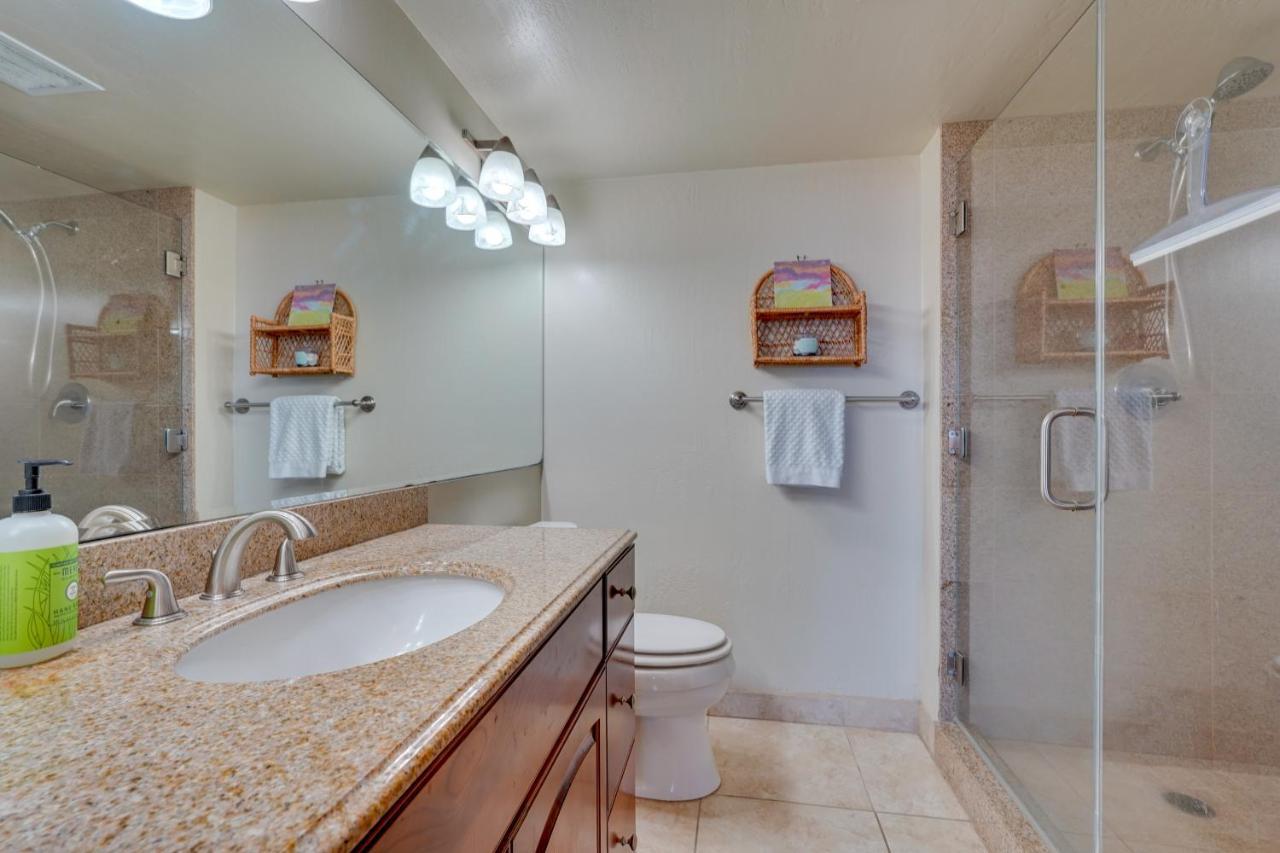 Kona Pacific Top Floor Retreat Ocean View And Pool! Kailua-Kona Exterior photo